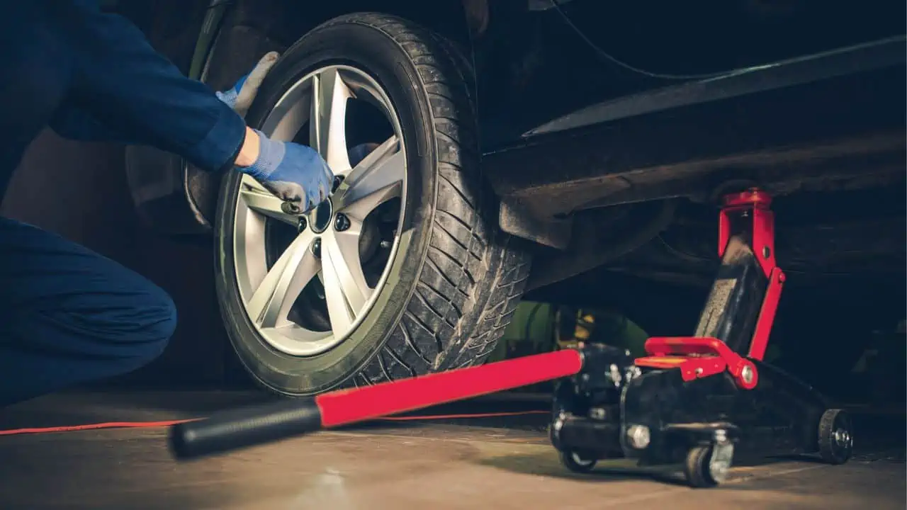 Can I Put a 17 Inch Tire on 18 Inch Rim
