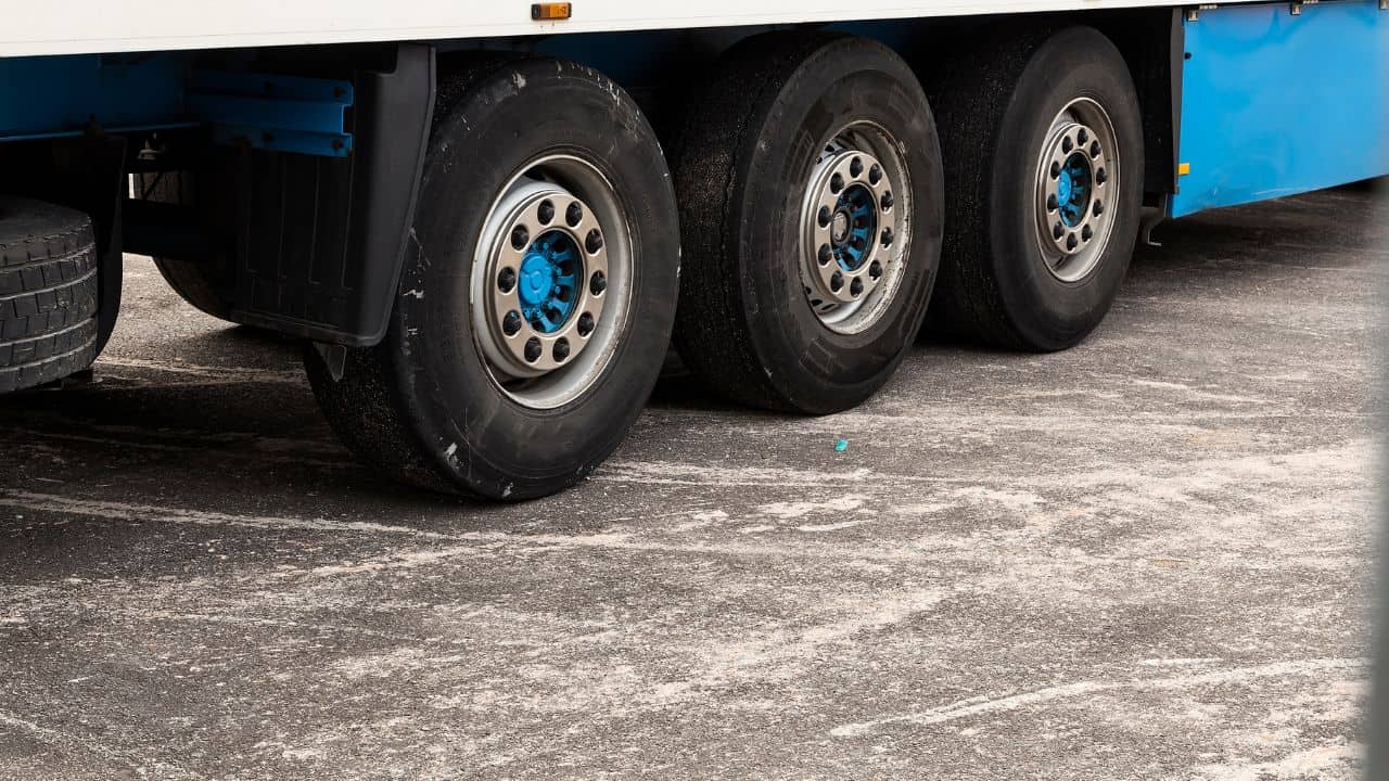 How Many Miles Do Trailer Tires Last