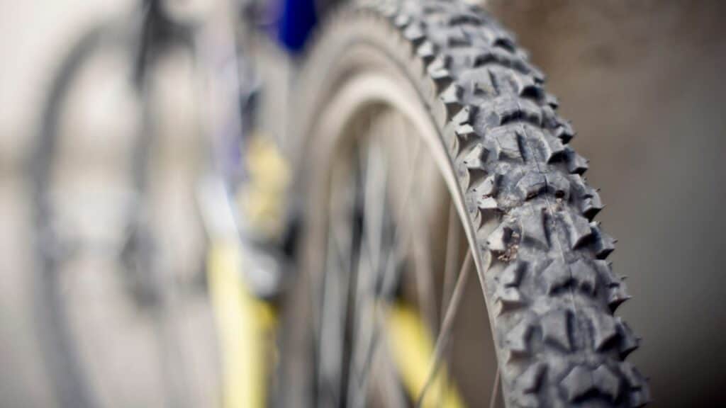 The 10 Best Kevlar Mountain Bike Tires Tasted By Experts
