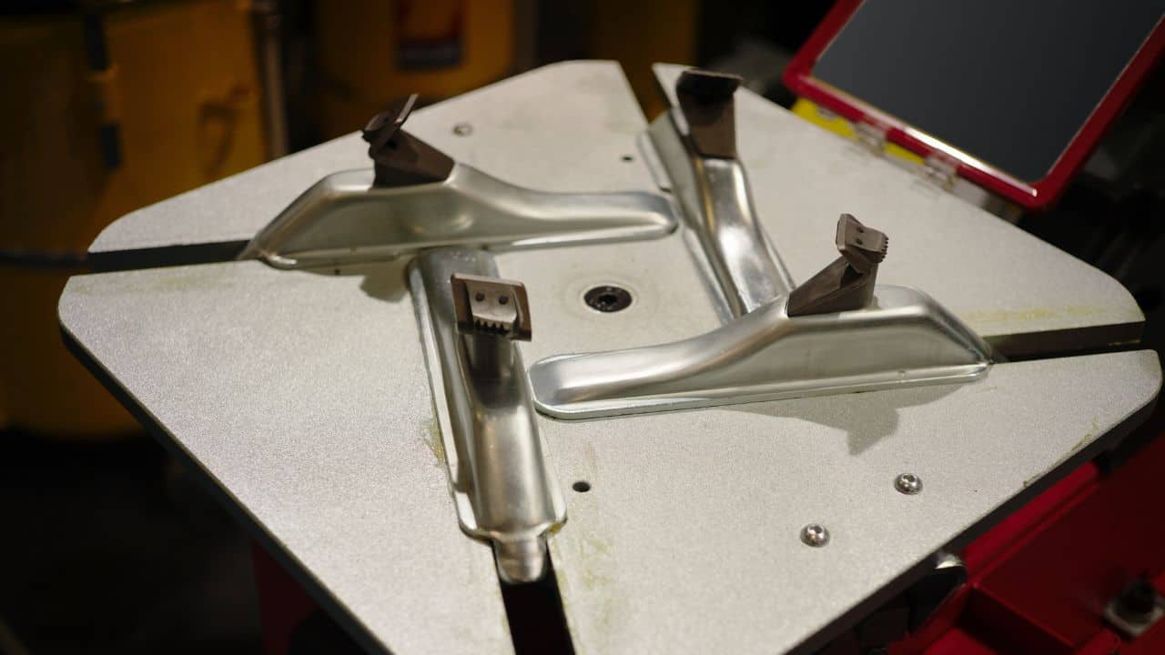 The 10 Best Manual Tire Changers Top Picks