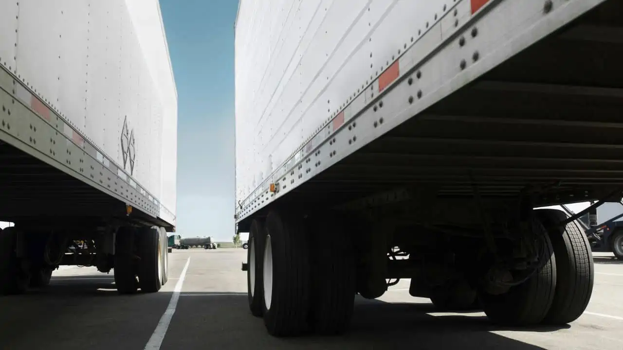 Can You Use Trailer Tires On A Truck